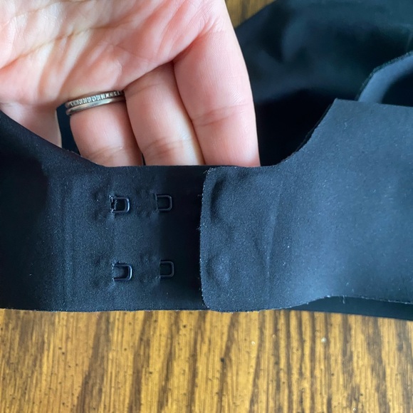 Lululemon Sports Bra in 32D - Picture 3 of 5